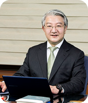 KAIST 생명화학공학과 특훈교수 이상엽 부위원장 사진